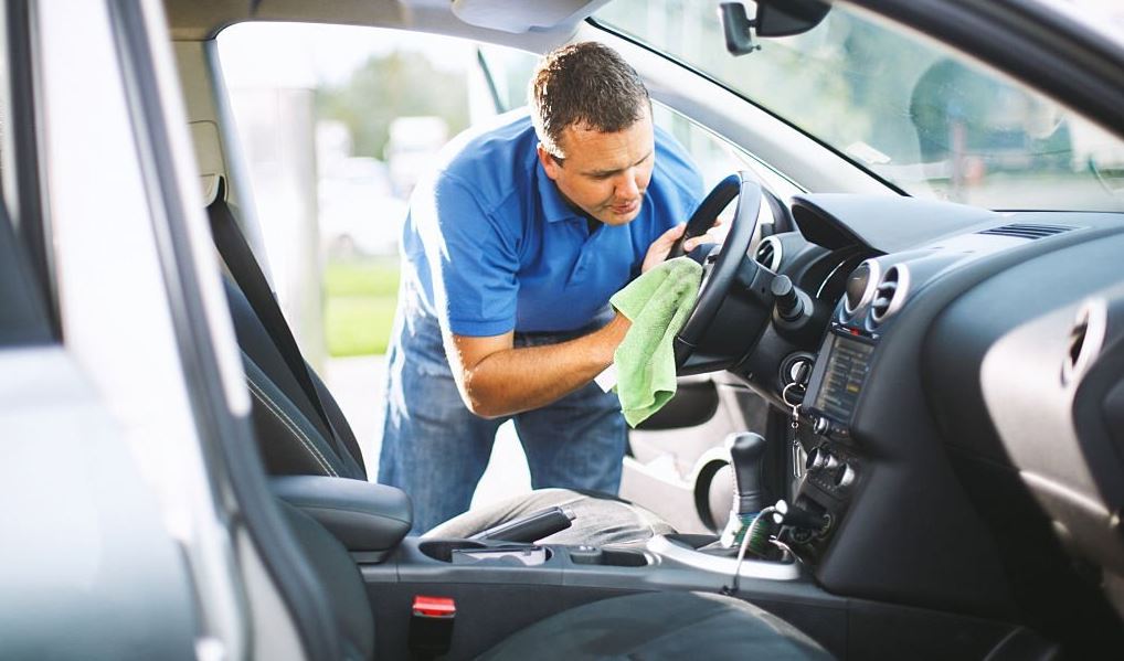 Limpieza de tapizados de autos: 3 trucos que debes conocer